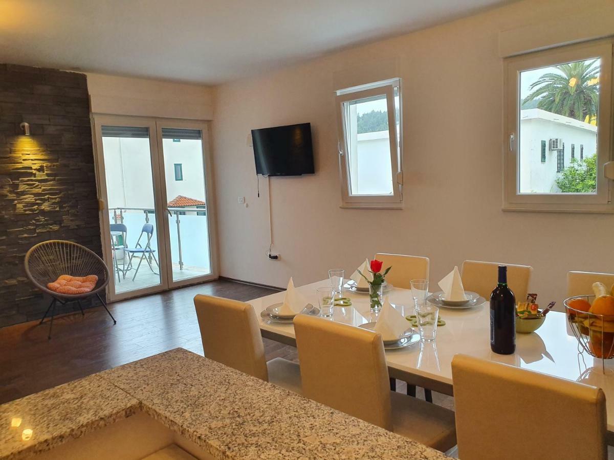 Apartments Lara درفينيك المظهر الخارجي الصورة