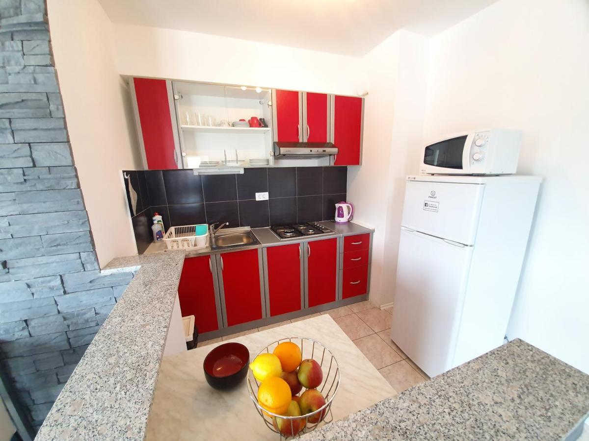 Apartments Lara درفينيك المظهر الخارجي الصورة