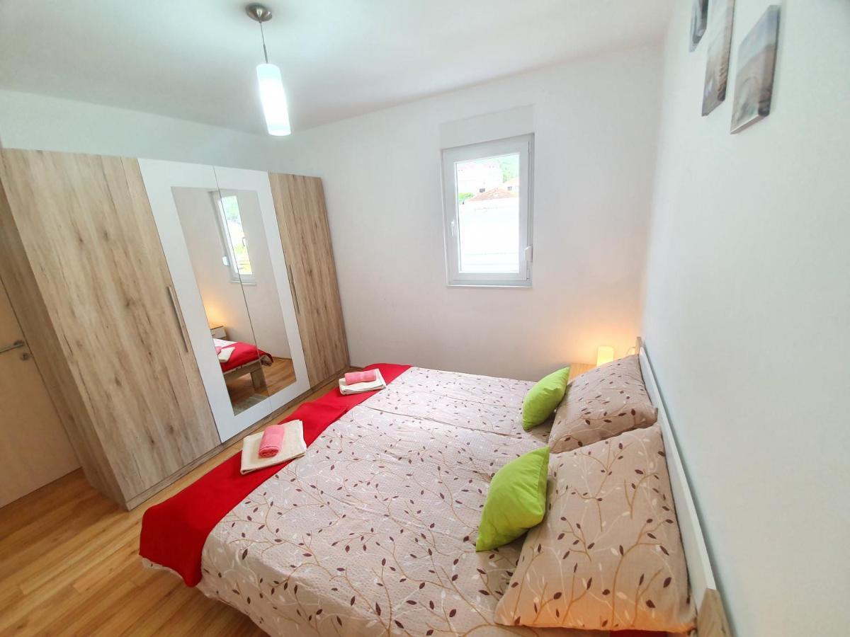 Apartments Lara درفينيك المظهر الخارجي الصورة